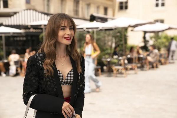 Após sucesso de "Barbie", Mattel confirma filme de "Polly Pocket" com Lily Collins