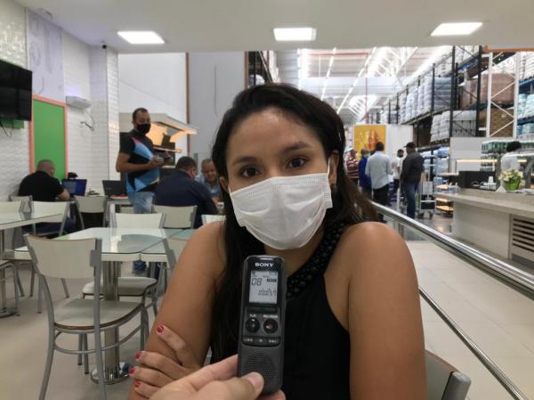 An&iacute;sia Carvalho, gerente do Floriano Shopping(Imagem:FlorianoNews)