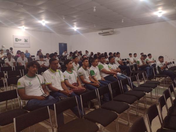 Primeira edição do Projeto "Programando o Futuro 3.0" encanta jovens em Floriano