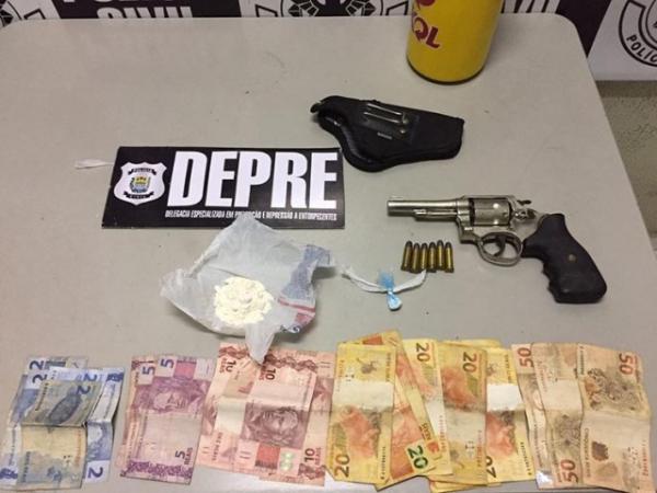Pol&iacute;cia fecha bar que funcionava como fachada para venda de coca&iacute;na.(Imagem:Cidadeverde.com)