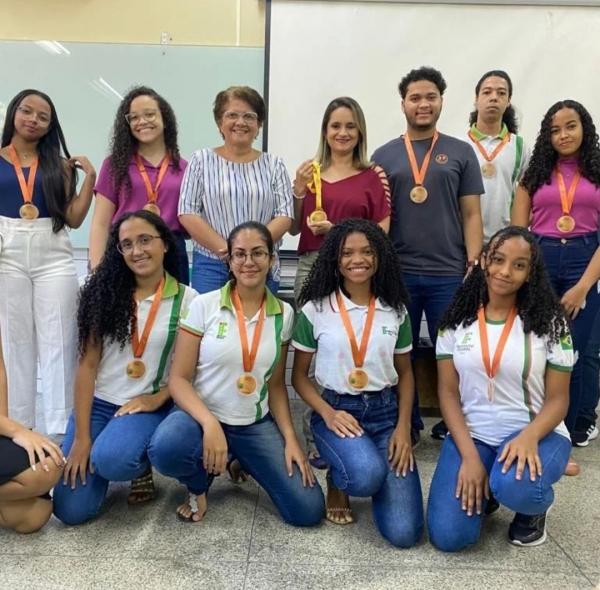Alunos do IFPI Campus Floriano são premiados na Olimpíada de Biologia do IFPI Edição 2022