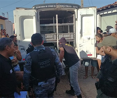 Irmãos são executados a tiros dentro de casa na zona Norte de Teresina