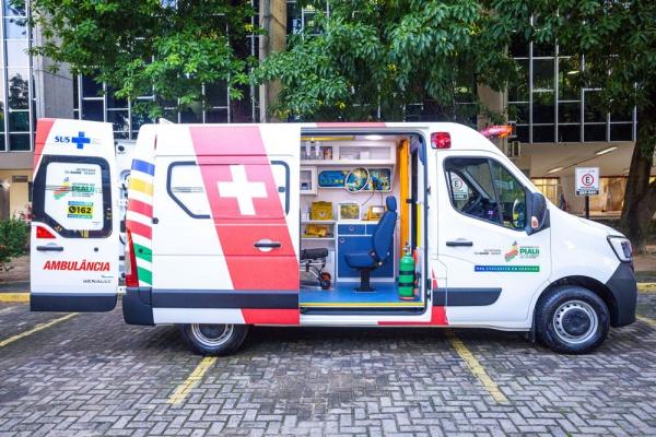  Hospitais do Piau&iacute; recebem 10 ambul&acirc;ncias para pacientes de alto risco.(Imagem:Divulga&ccedil;&atilde;o)