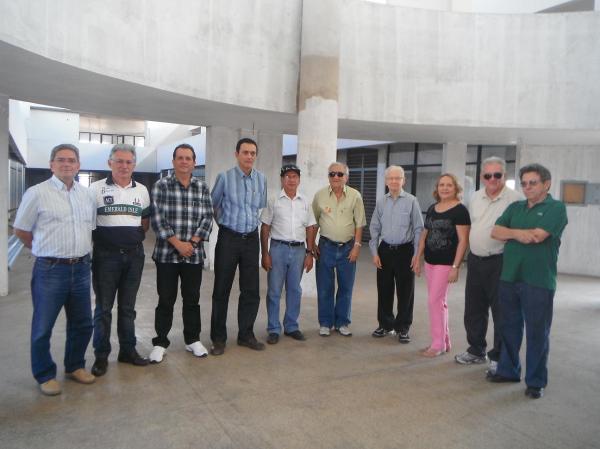 Retomada a obra do Terminal Rodovi&aacute;rio de Floriano.(Imagem:FlorianoNews)