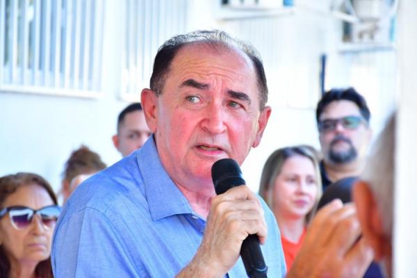 Prefeito Ant&ocirc;nio Reis(Imagem:Secom)