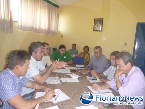 C&acirc;mara define composi&ccedil;&atilde;o das Comiss&otilde;es Permanentes para o bi&ecirc;nio 2015/2016.(Imagem:FlorianoNews)