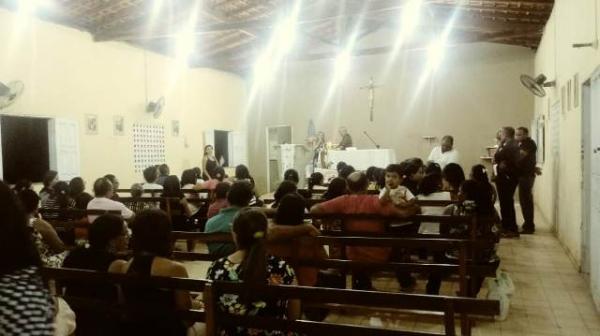 Missa marca encerramento dos festejos de Santa Teresa D&Aacute;vila na Localidade Boqueir&atilde;o.(Imagem:FlorianoNews)