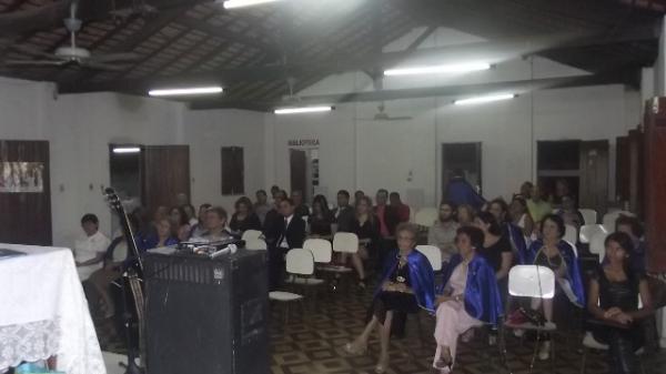 ALBEARTES realizou lan&ccedil;amento do livro Ba&uacute; de P&eacute;rolas em Floriano.(Imagem:FlorianoNews)