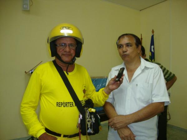 Entrevista com Ant&ocirc;nio de Sousa sobre a assembl&eacute;ia geral no Sindicato dos Trabalhadores no Com&eacute;rcio de Floriano(Imagem:reda&ccedil;&atilde;o)