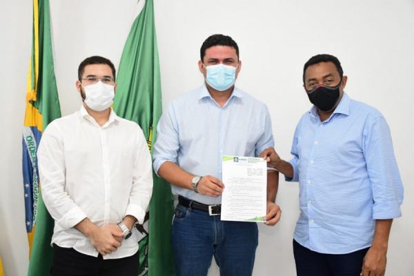 Sancionada lei de coleta de materiais para exames de idosos e deficientes perto de casa