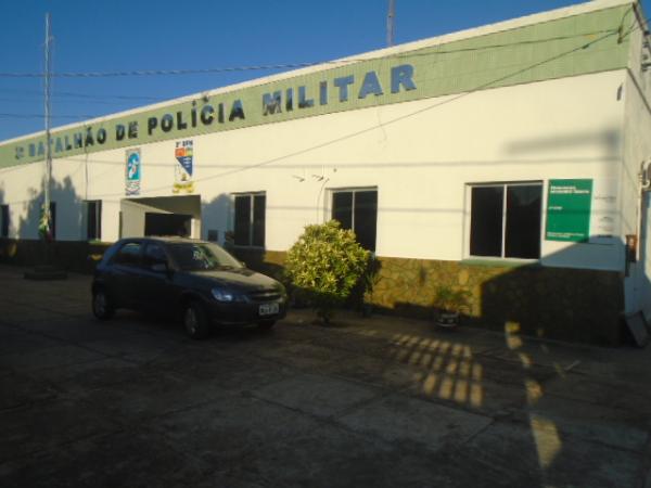 Estabelecimento comercial é vítima de assalto em Floriano