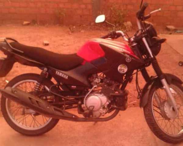 Motocicleta é roubada na porta de residência em Floriano
