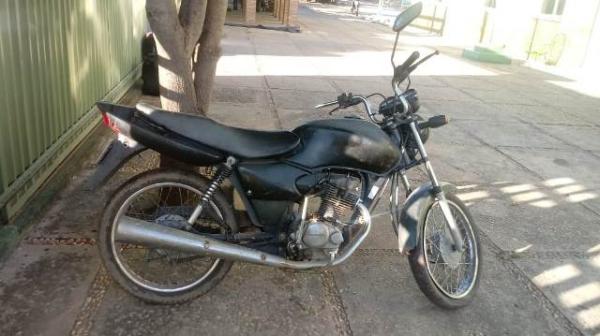 PM registra assaltos a transeunte e recuperação de moto roubada em Floriano