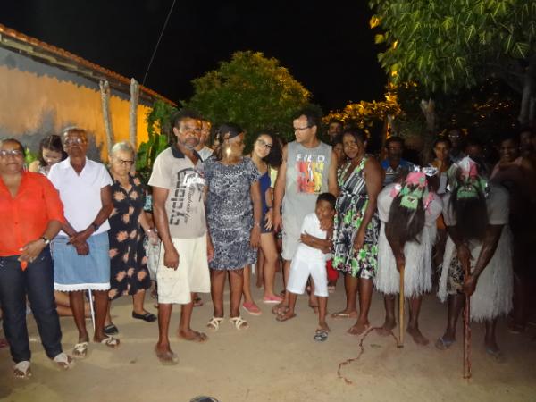 Comunidade Cara&iacute;bas celebrou festa de reisado.(Imagem:FlorianoNews)