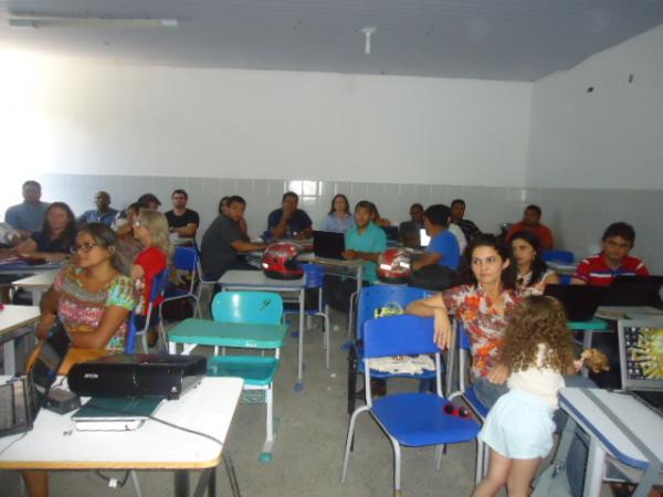 Seduc realiza forma&ccedil;&atilde;o de professores do Pronatec em Floriano.(Imagem:FlorianoNews)