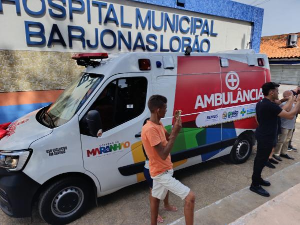 Bar&atilde;o de Graja&uacute; conquista nova ambul&acirc;ncia em apenas 120 dias de gest&atilde;o(Imagem:FlorianoNews )