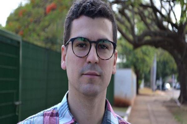 Professor do IFPI recebe prêmio nacional com melhor tese de Geografia