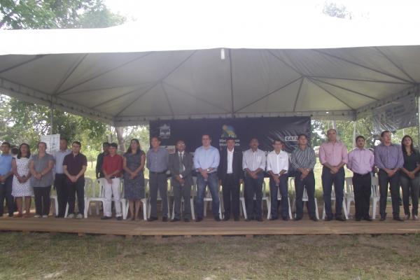 Prefeitura realiza entrega de casas do Residencial Jos&eacute; Pereira.(Imagem:FlorianoNews)