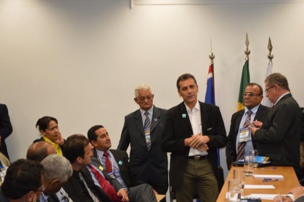 Bancada piauiense recebe prefeitos no Senado.(Imagem:Secom)