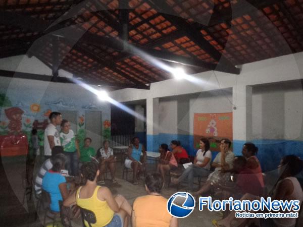 Reuni&atilde;o com membros do Grupo de Escoteiros discute o evento.(Imagem:FlorianoNews)
