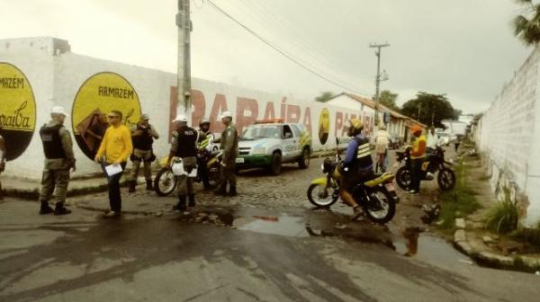 Motociclista fica ferido em colisão no centro de Floriano