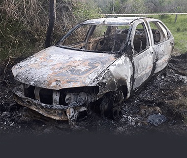 Três são presos por suspeita de assassinar e carbonizar corretor em veículo