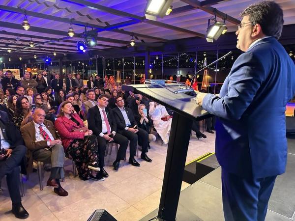 Rafael Fonteles estreita laços com empresários europeus para fortalecer o turismo no Piauí