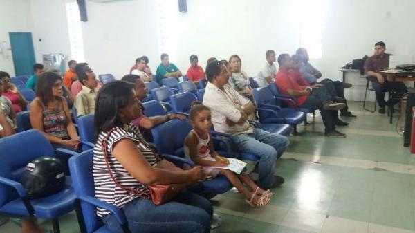 PT de Floriano lan&ccedil;a comit&ecirc; em defesa da democracia e do direito de Lula se candidatar.(Imagem:FlorianoNews)