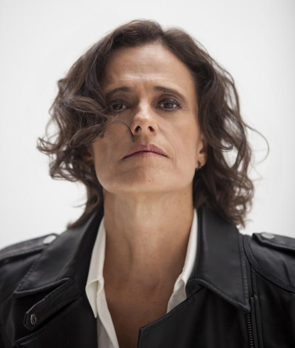Zélia Duncan apronta álbum com músicas inéditas compostas com Juliano Holanda