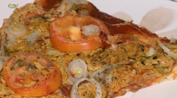 Pizza de caju usa fibra do fruto como recheio.(Imagem: Reprodu&ccedil;&atilde;o/TV Clube)