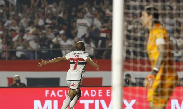 S&atilde;o Paulo bate Corinthians para alcan&ccedil;ar final da Copa do Brasil.(Imagem:Rubens Chiri/saopaulofc.net/Direitos reservados)