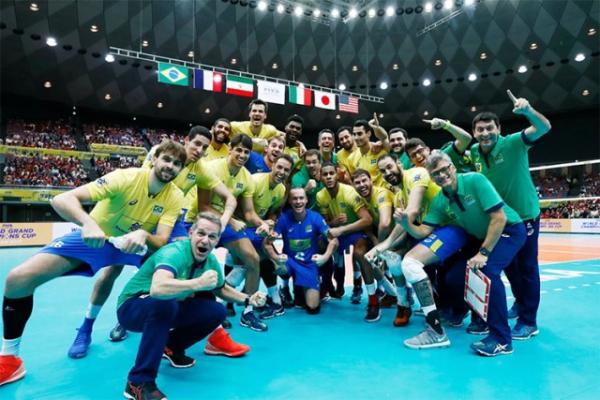 Brasil bate o Japão por 3 a 0 e conquista o pentacampeonato da Copa dos Campeões.(Imagem:Divulgação / FIVB)