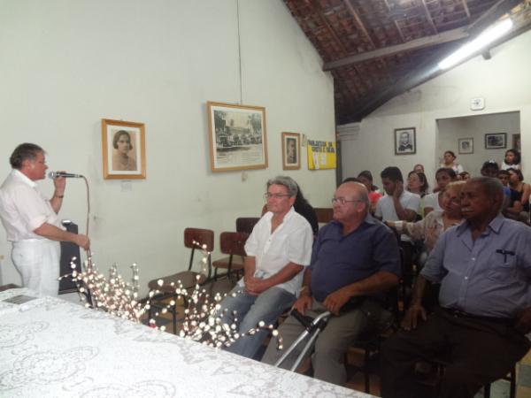 Vida e Obra de Da Costa e Silva foi tema de palestra no Espaço Cultural Christino Castro
