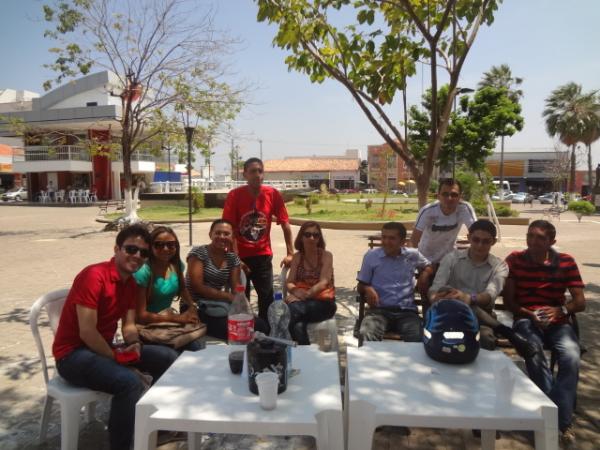Greve fecha agências bancárias em Floriano