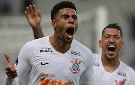 Gustavo salva mais uma vez e Corinthians empata com a Ferroviária