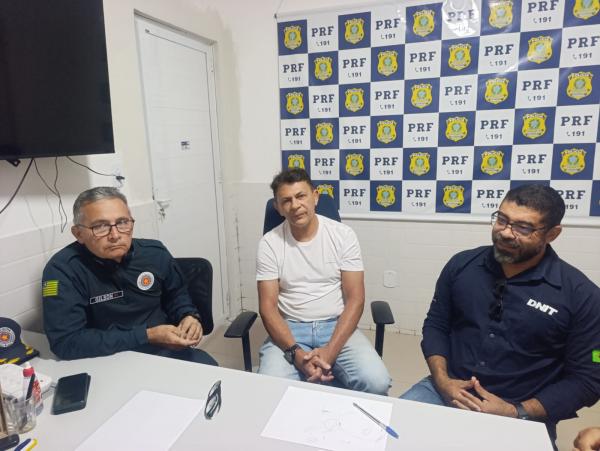  For&ccedil;a-tarefa discute interven&ccedil;&otilde;es para reduzir acidentes na rotat&oacute;ria da TV Alvorada, em Floriano(Imagem:FlorianoNews)