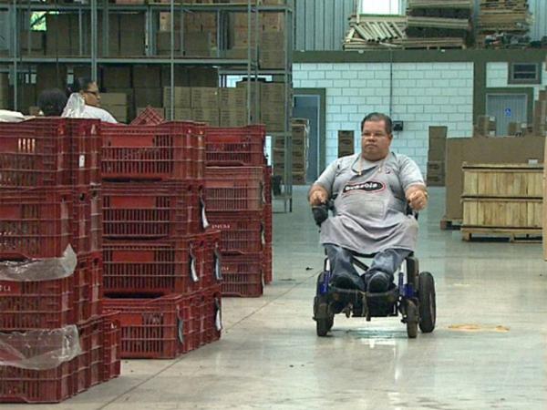 Menos de 10% dos profissionais com deficiência ocupam cargos de liderança