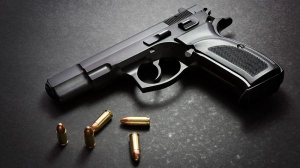 Pedido de vista adia julgamento no Supremo de ação que busca restringir a posse de armas