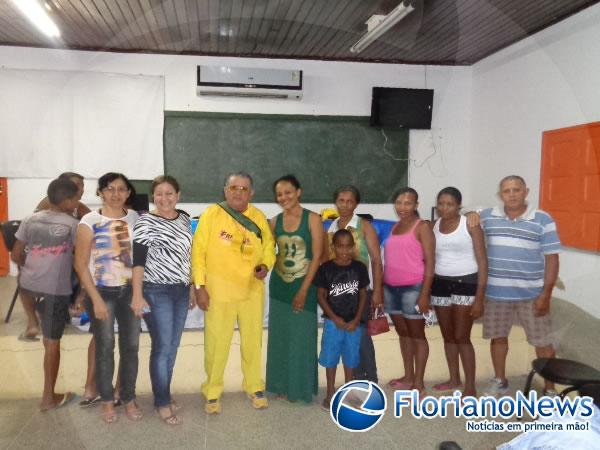 Reunião discutiu preparativos para o Show do Carrapeta 2014.(Imagem:FlorianoNews)