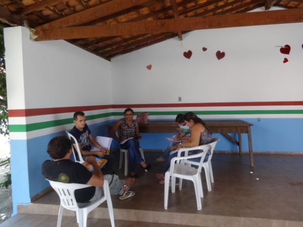 Bar&atilde;o de Graja&uacute; realiza 4&ordm; encontro de forma&ccedil;&atilde;o continuada para alfabetizadores do PNAIC.(Imagem:FlorianoNews)