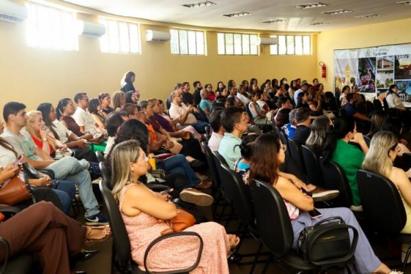 Profissionais da odontologia participam de capacitação sobre novas normas de biossegurança em Floriano(Imagem:Secom)