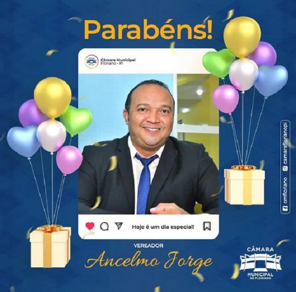 Câmara parabeniza vereador Ancelmo Jorge pelo aniversário e deseja saúde e bênçãos em sua vida