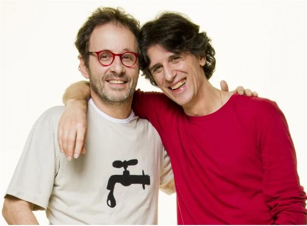 Kleiton & Kledir são tema de livro que mostra como a dupla pôs o pop gaúcho no mapa musical do Brasi