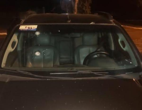 Candidato a prefeito de Bom Princípio do Piauí tem carro atingido por tiros