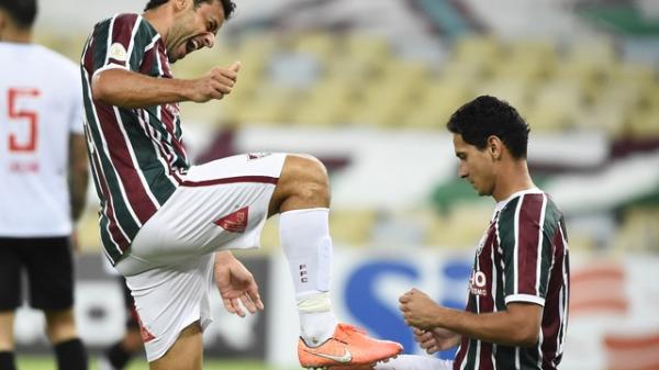 Fred marca o primeiro gol após retorno, e Fluminense derrota o Vasco no Maracanã