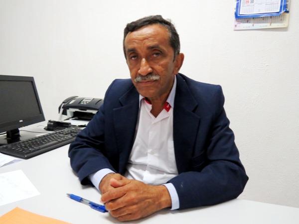 Delegado é assaltado e criminoso leva pistola, celulares e dinheiro