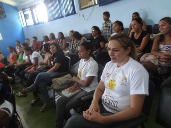 Assinado Pacto de Combate &agrave; Viol&ecirc;ncia Sexual contra Crian&ccedil;as e Adolescentes.(Imagem:FlorianoNews)