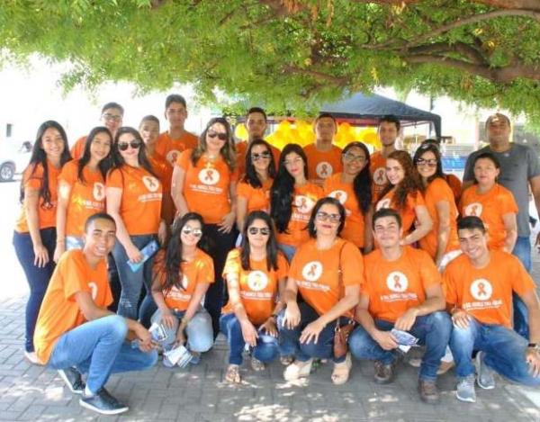 Acadêmicos da FAESF realizam campanha de proteção contra o câncer de pele