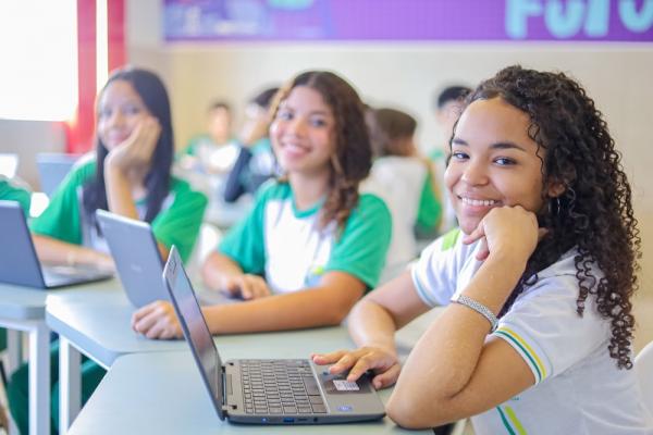 Piauí ganha destaque internacional com programa de inteligência artificial nas escolas estaduais