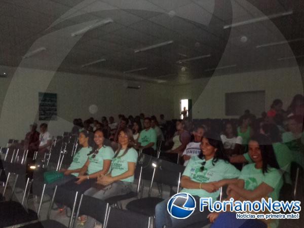 Professores participam de evento em comemora&ccedil;&atilde;o ao Dia do Proferssor de Educa&ccedil;&atilde;o F&iacute;sica.(Imagem:FlorianoNews)